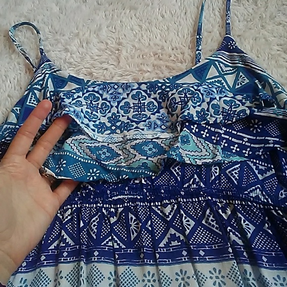 Mudd hi-lo dress. Adjustable straps & layered. - Picture 2 of 8